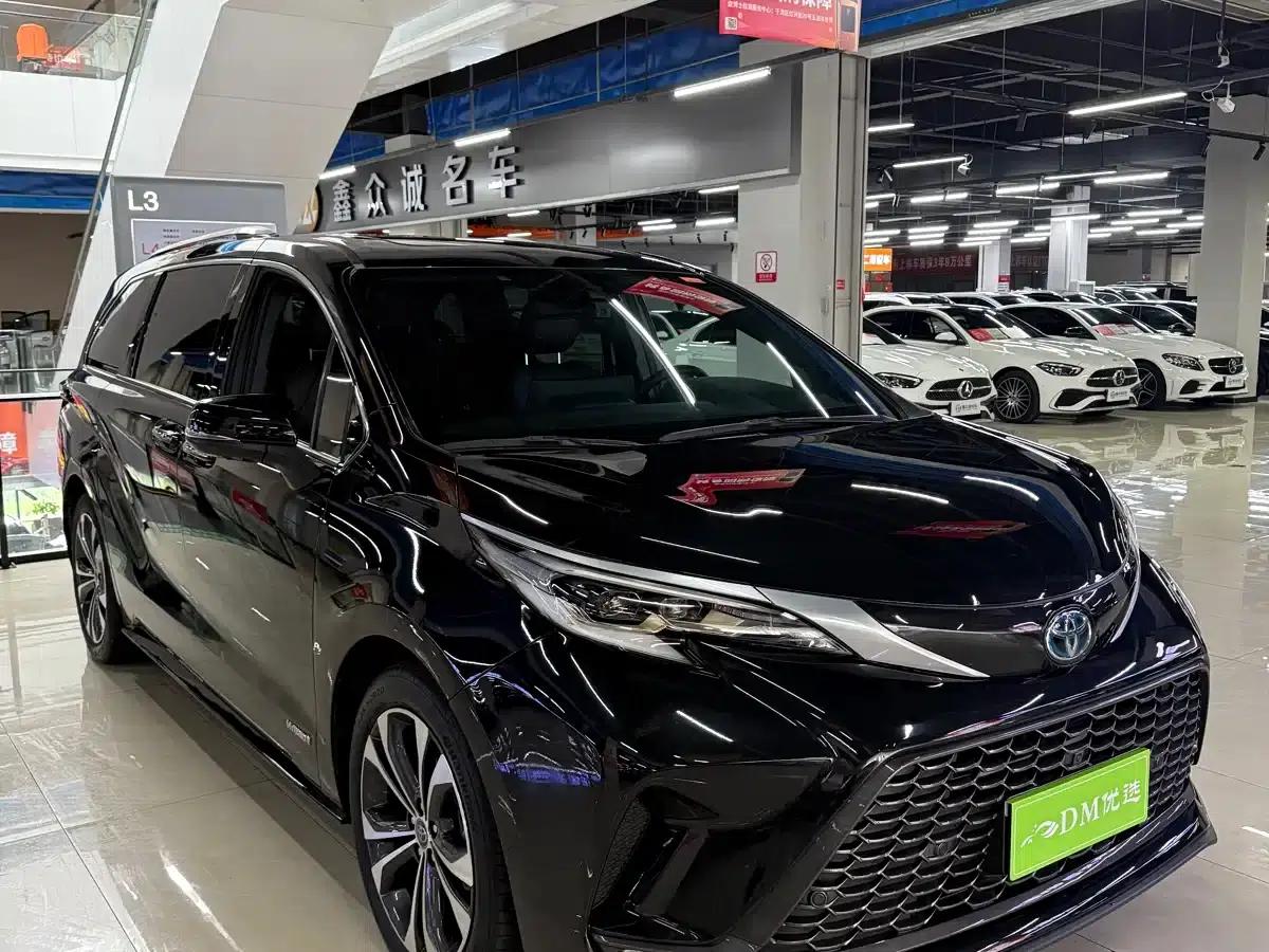 2022 Grevia 2.5L Hybrid Flagship Edition — миниатюра 1