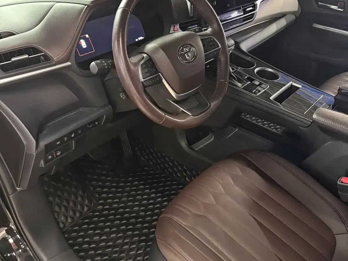 2022 Grevia 2.5L Hybrid Flagship Edition — миниатюра 4