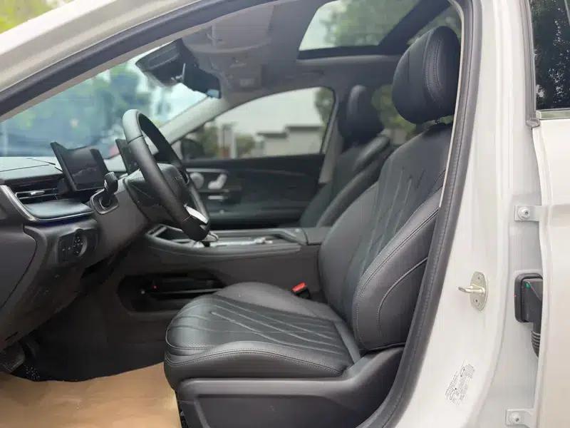 Chery Arrizo 8 PRO 2025 1.6T DCT Comfort Model — миниатюра 17