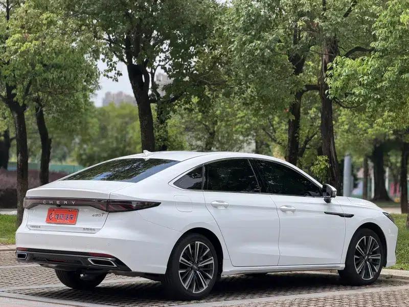 Chery Arrizo 8 PRO 2025 1.6T DCT Comfort Model — миниатюра 7