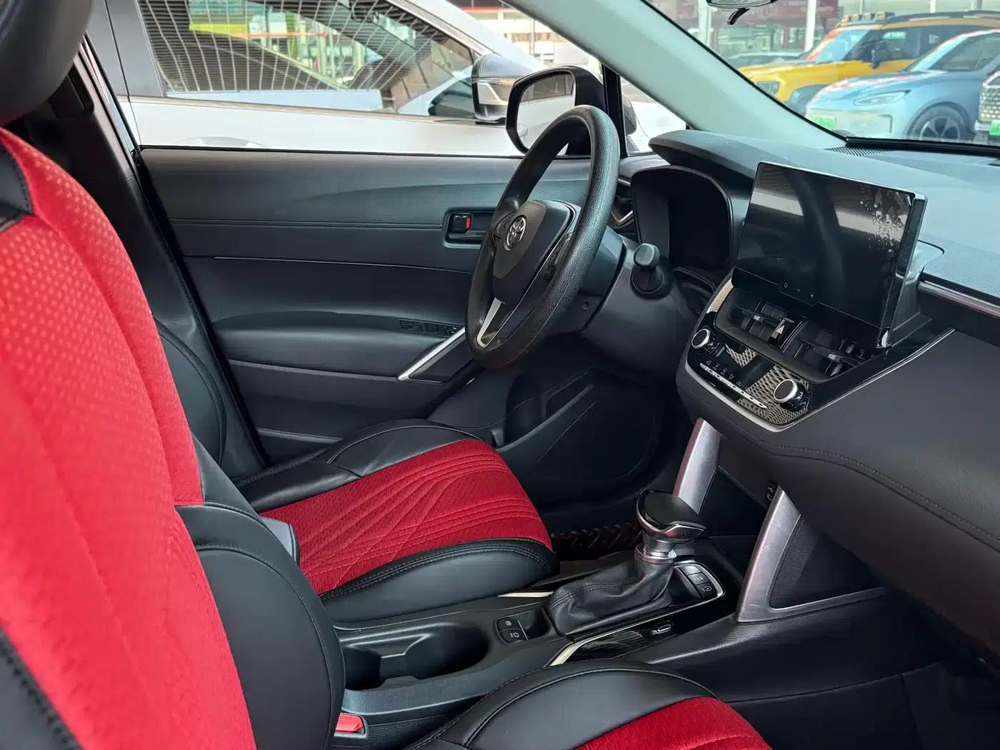 Fenglanda 2023 2.0L CVT Leading Edition — миниатюра 5