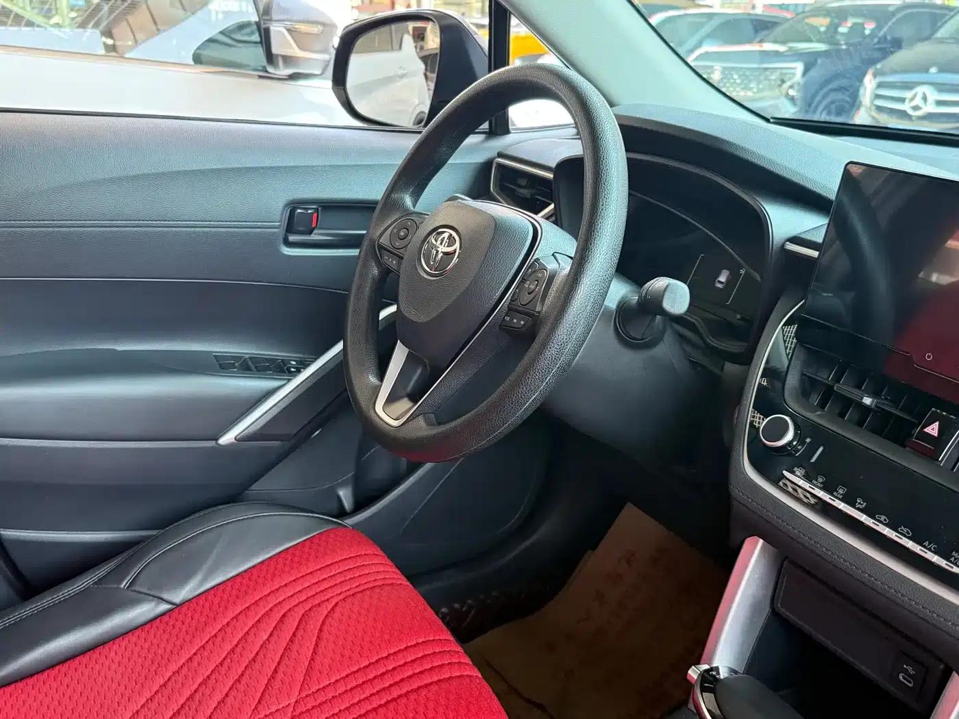 Fenglanda 2023 2.0L CVT Leading Edition — миниатюра 6
