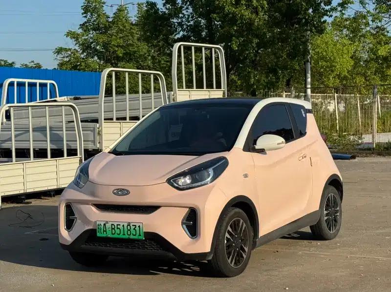 Little Ant 2022 Model, Sweet Pink Version, Lithium Iron Phosphate, 30.7kWh, 30kW, 301km/h — миниатюра 1