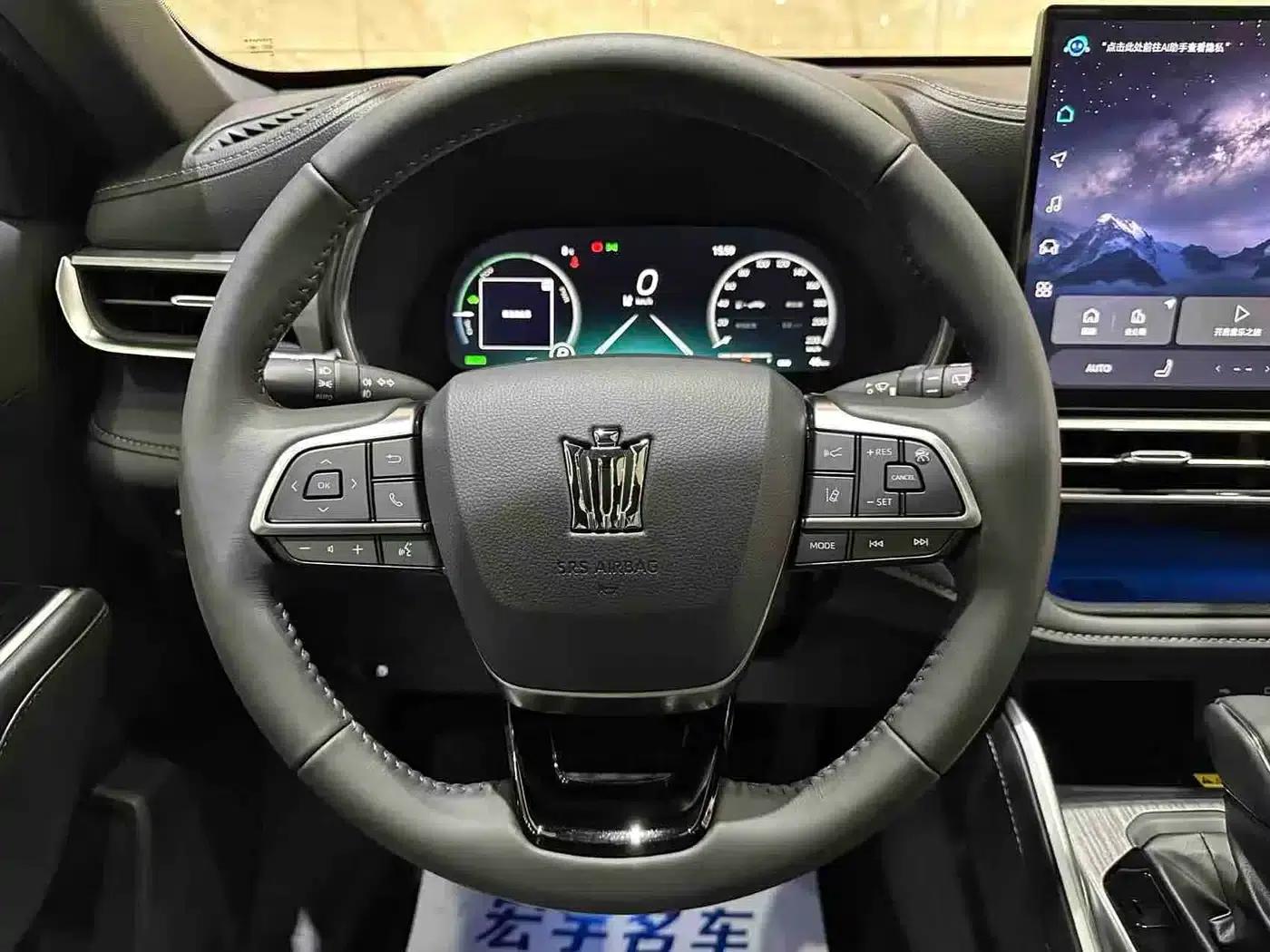 Crown Land Cruiser 2026 2.5L HEV 4WD Premium Edition — миниатюра 6