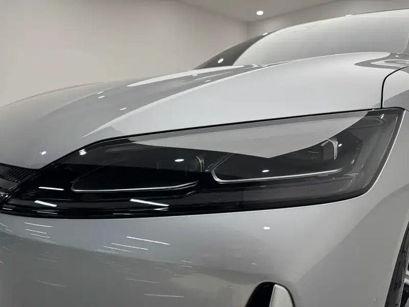 Fengyun A9L 2025 All-Wheel Drive High-Performance Peak Edition — миниатюра 12