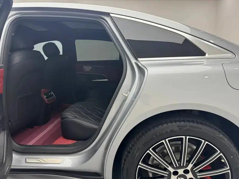 Fengyun A9L 2025 All-Wheel Drive High-Performance Peak Edition — миниатюра 18