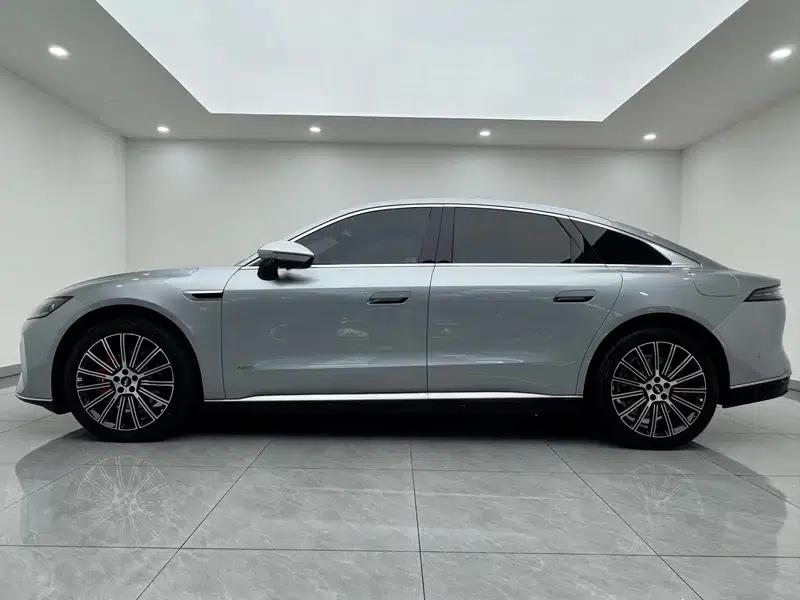 Fengyun A9L 2025 All-Wheel Drive High-Performance Peak Edition — миниатюра 4