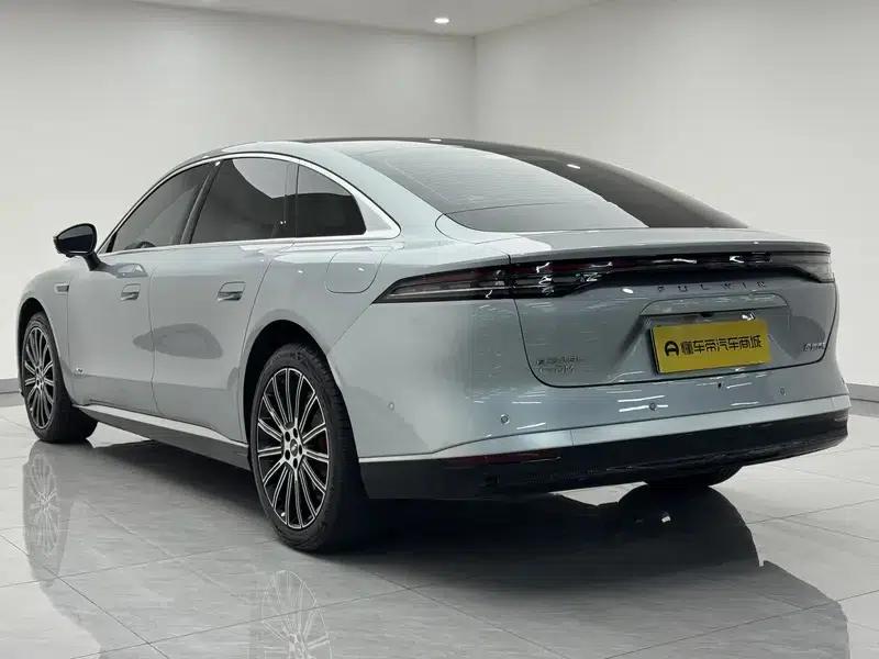 Fengyun A9L 2025 All-Wheel Drive High-Performance Peak Edition — миниатюра 5