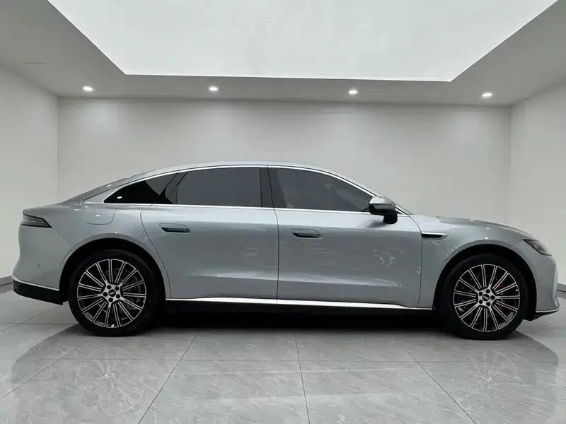 Fengyun A9L 2025 All-Wheel Drive High-Performance Peak Edition — миниатюра 8