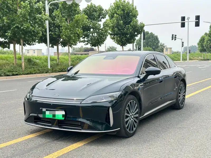 Fengyun A9L 2025 Model 260 Boya Luxury Edition — миниатюра 1