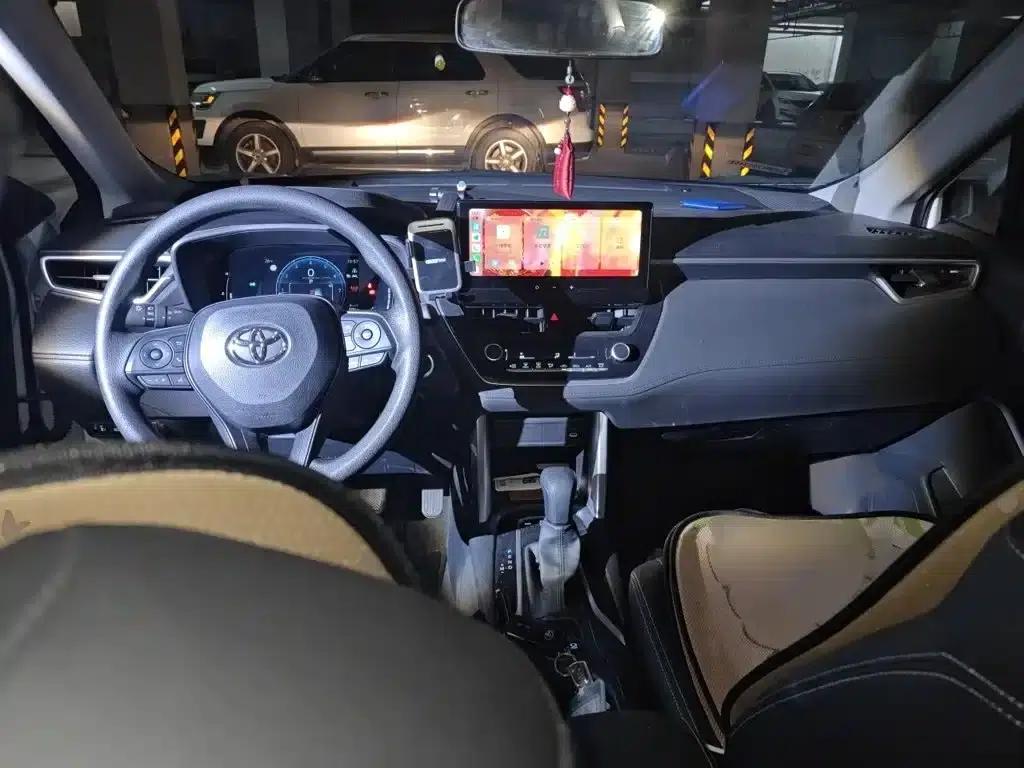 2024 Toyota Corolla 2.0L Elite Edition — миниатюра 13
