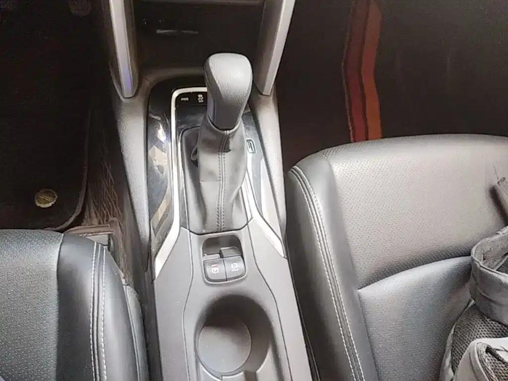 2022 Toyota Corolla Sharp 2.0L Elite Edition — миниатюра 14