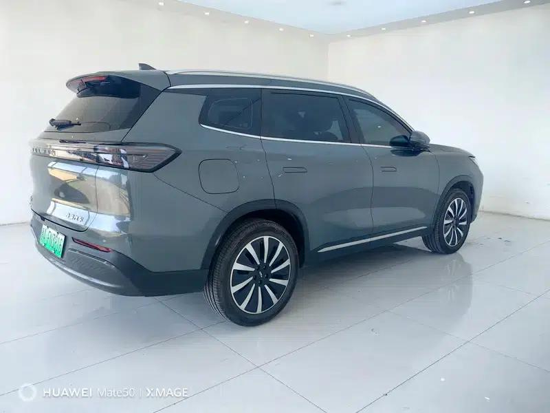 Fengyun T8 2025 1.5T 130km Premium Edition — миниатюра 11