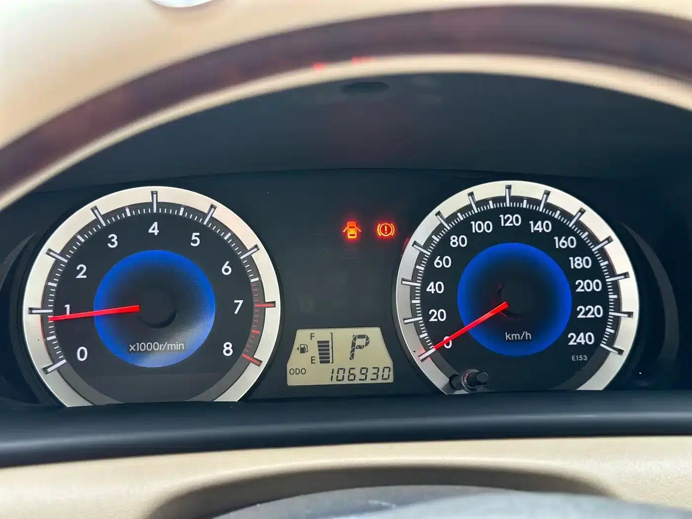Corolla 2013 1.6L Automatic Premium Edition — миниатюра 4