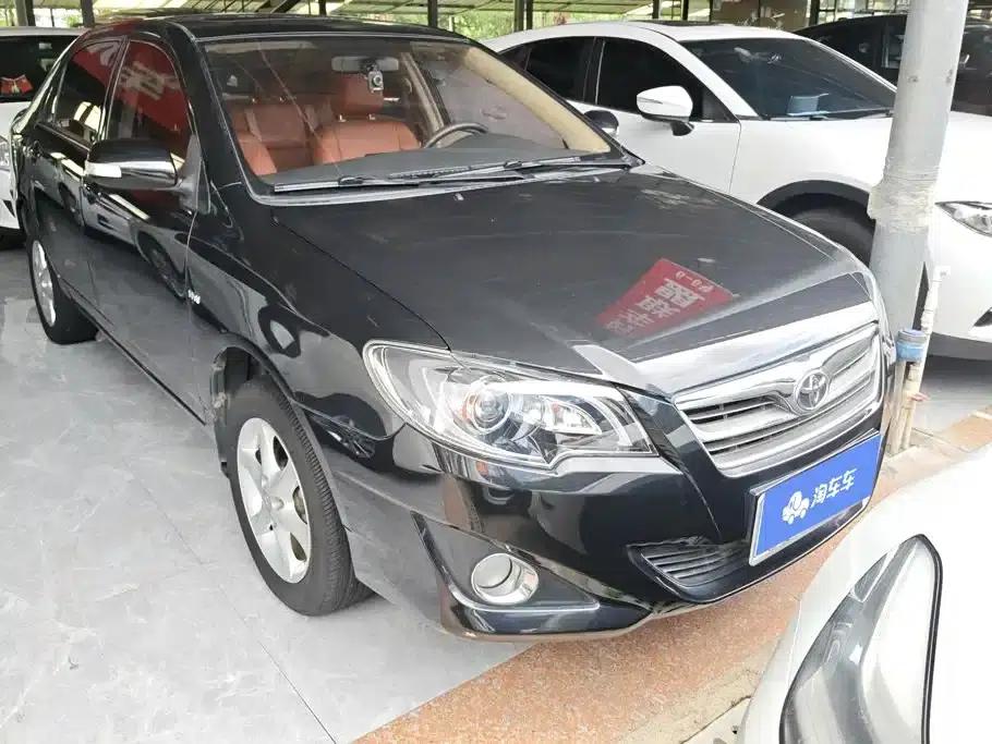 Corolla 2013 1.6L Automatic Deluxe Edition — миниатюра 2