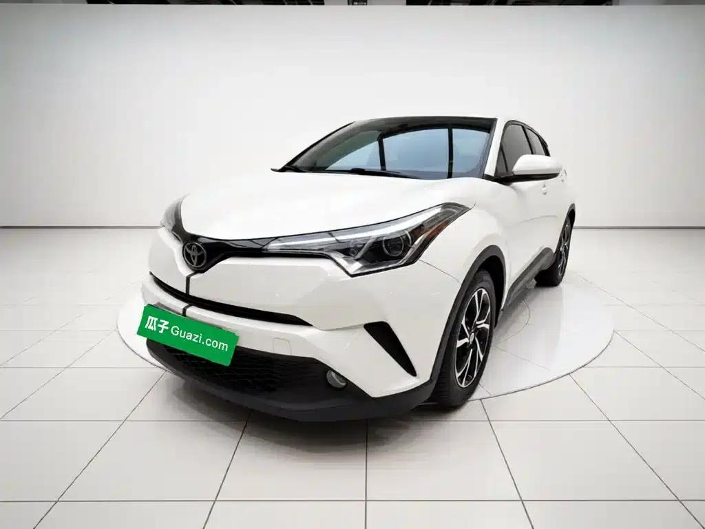 Toyota C-HR 2018 2.0L Leading Edition (National V Emission Standard) — миниатюра 1