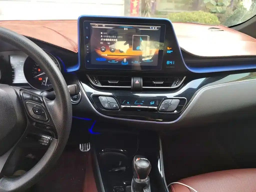 Toyota C-HR 2018 2.0L Leading Edition (National V Emission Standard) — миниатюра 14