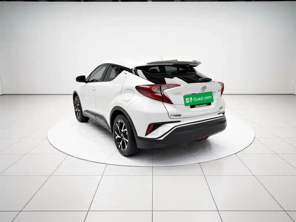 Toyota C-HR 2018 2.0L Leading Edition (National V Emission Standard) — миниатюра 4