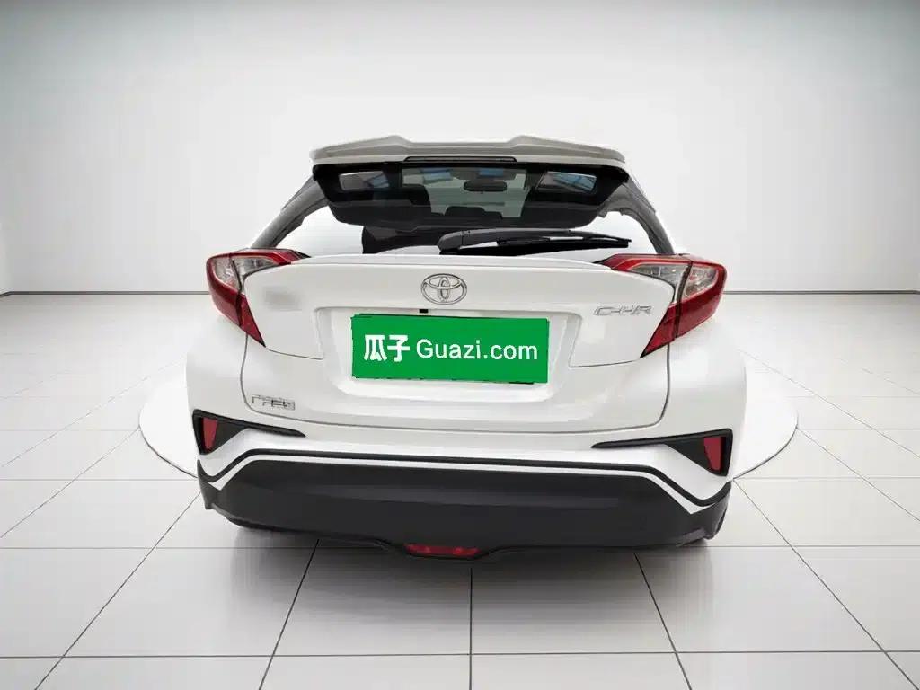 Toyota C-HR 2018 2.0L Leading Edition (National V Emission Standard) — миниатюра 5