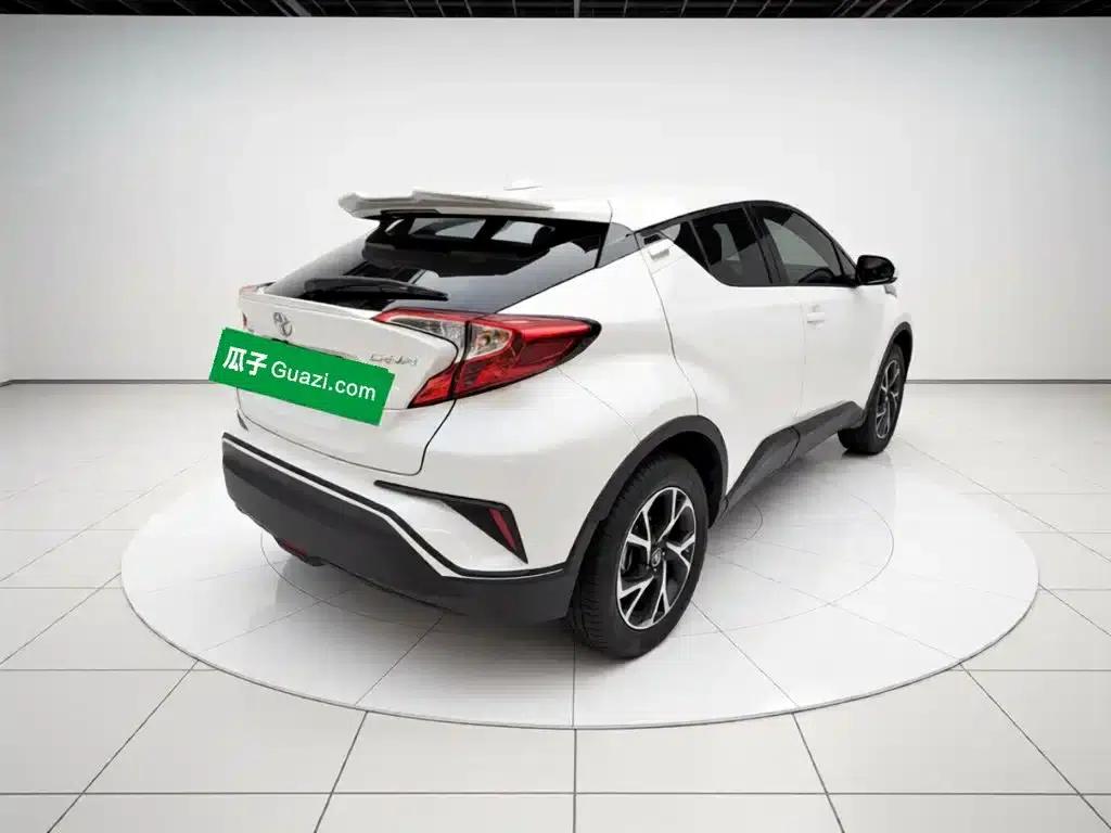 Toyota C-HR 2018 2.0L Leading Edition (National V Emission Standard) — миниатюра 6