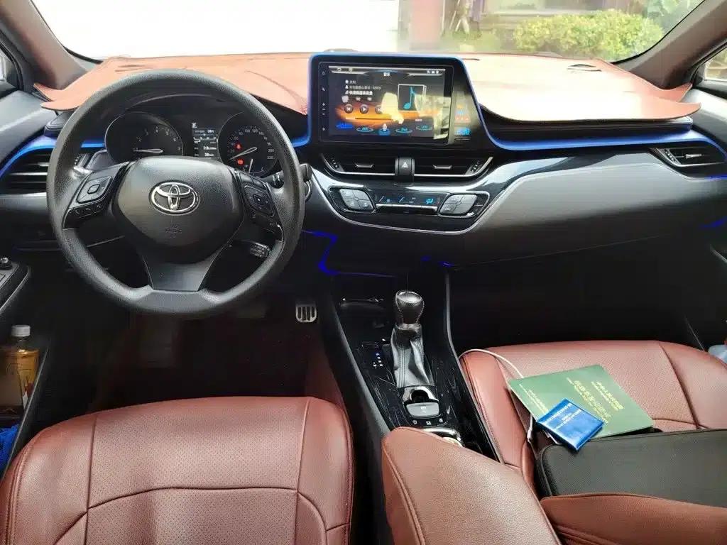 Toyota C-HR 2018 2.0L Leading Edition (National V Emission Standard) — миниатюра 10