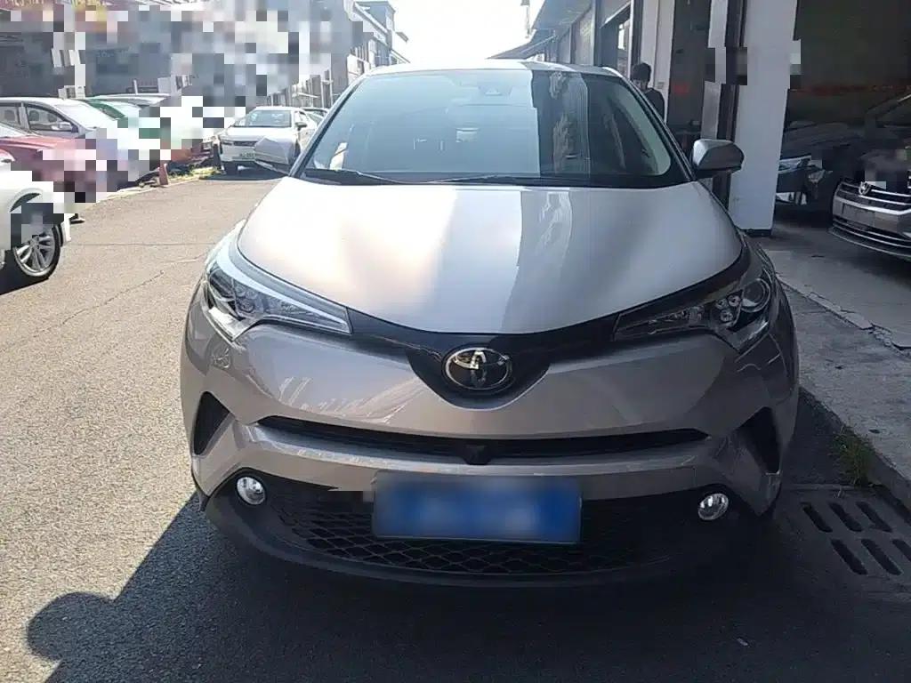 Toyota C-HR 2020 2.0L Leading Edition — миниатюра 3