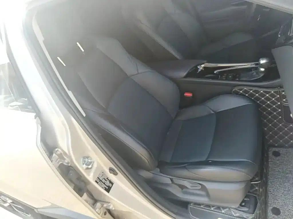 Toyota C-HR 2020 2.0L Leading Edition — миниатюра 25