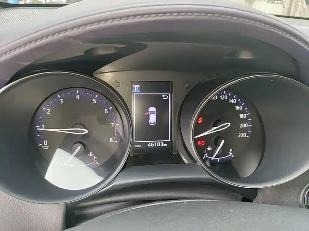 Toyota C-HR 2020 2.0L Leading Edition — миниатюра 12