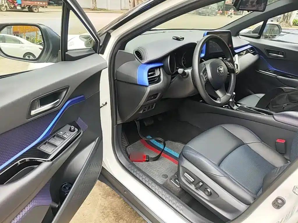 Toyota C-HR 2020 2.0L Leading Edition — миниатюра 16
