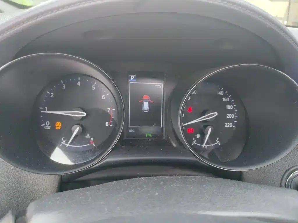 Toyota C-HR 2020 2.0L Leading Edition — миниатюра 4