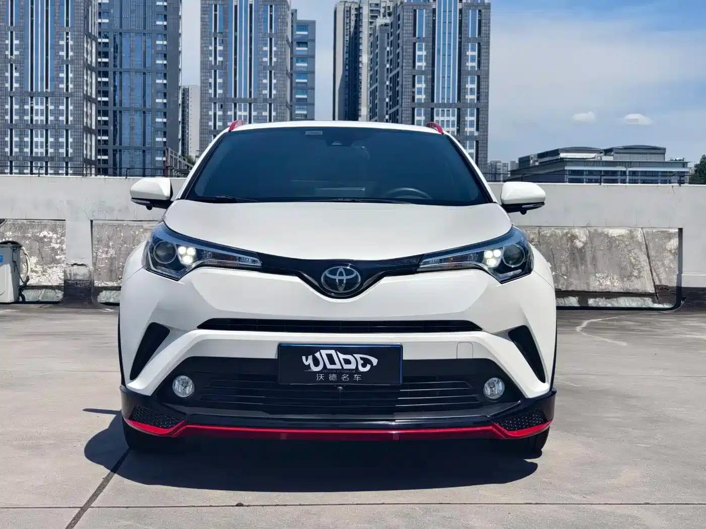 2020 Toyota IZOA 2.0L Ecstasy Edition — миниатюра 2
