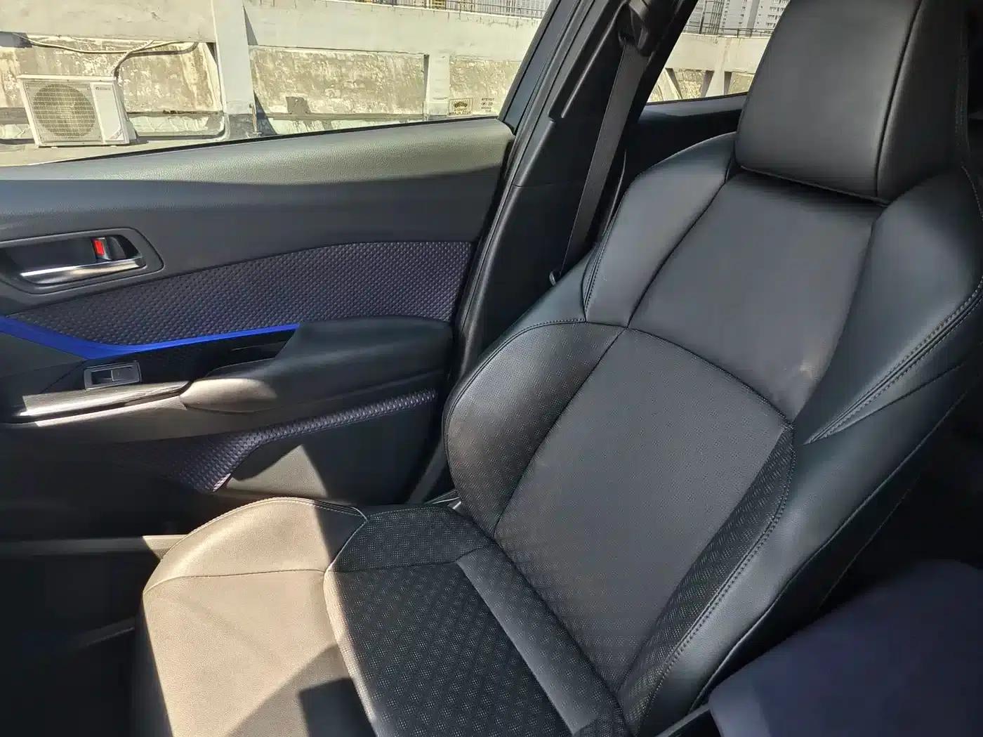 2020 Toyota IZOA 2.0L Ecstasy Edition — миниатюра 23