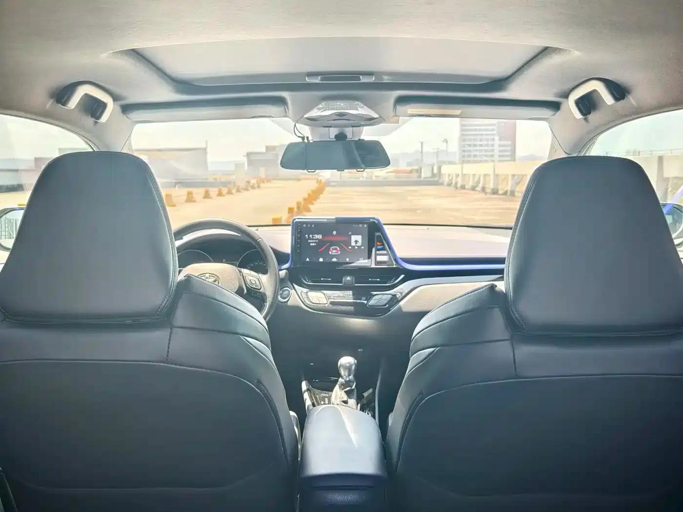 2020 Toyota IZOA 2.0L Ecstasy Edition — миниатюра 8
