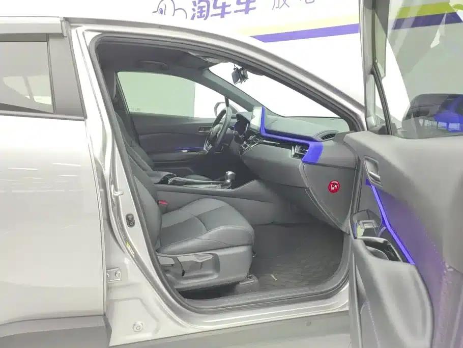 2018 Toyota IZOA 2.0L Elegance Edition (National V Emission Standard) — миниатюра 8