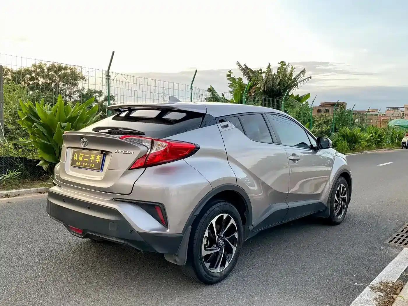 2020 Toyota IZOA 2.0L Enjoy Edition — миниатюра 9