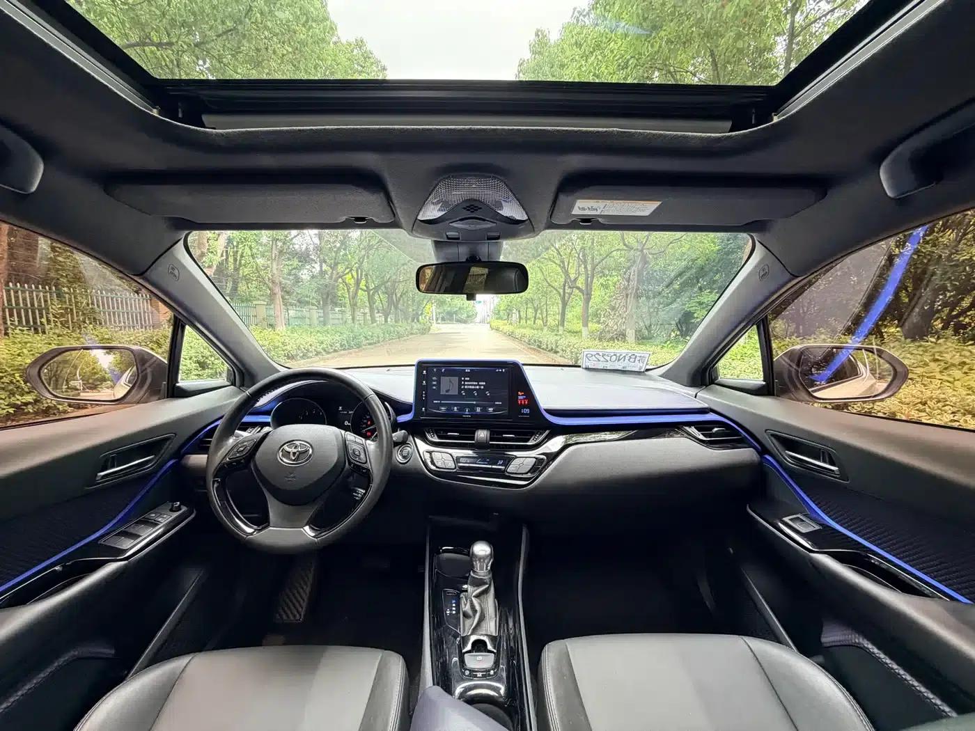 2018 Toyota IZOA 2.0L Elegance Edition (National V Emission Standard) — миниатюра 7