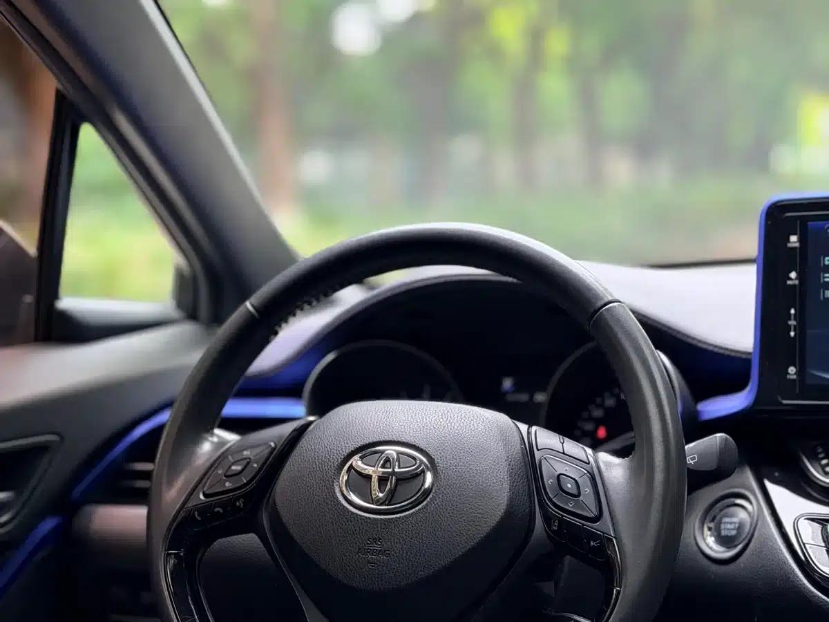 2018 Toyota IZOA 2.0L Elegance Edition (National V Emission Standard) — миниатюра 9