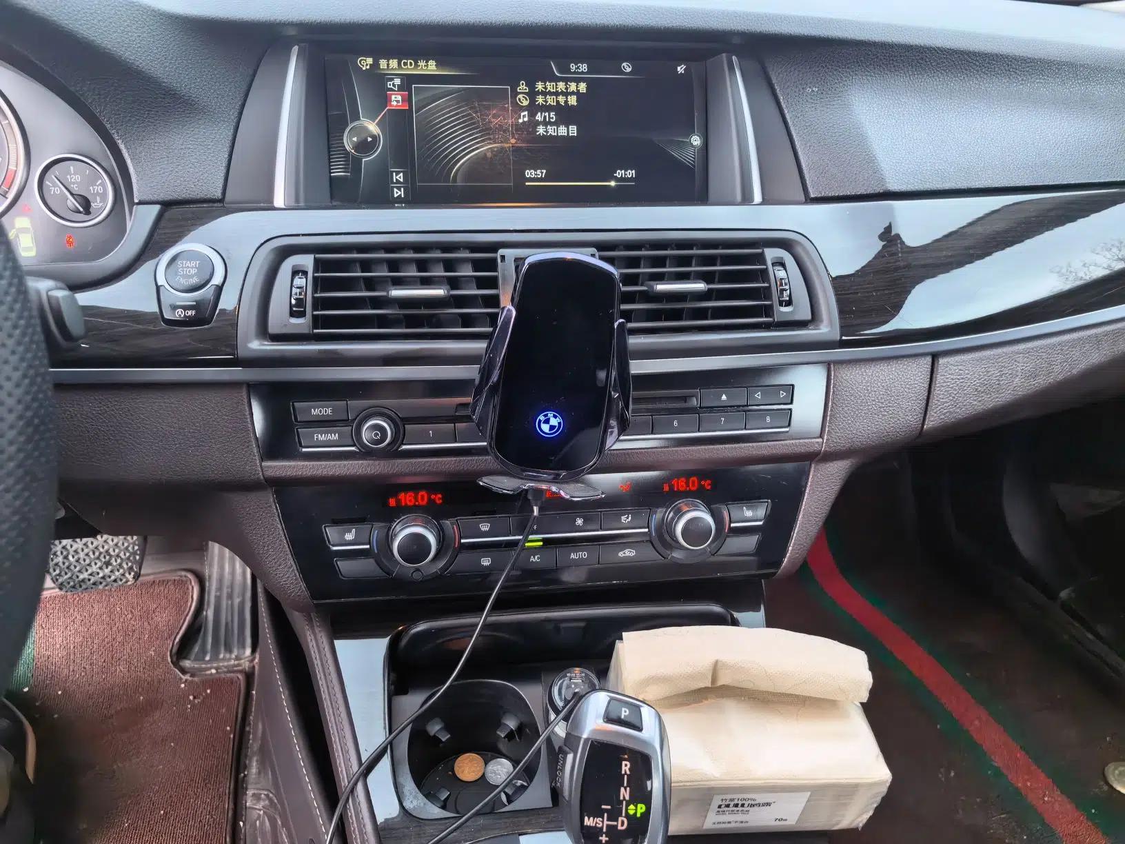 BMW 5 Series 2013 525Li Luxury Model — миниатюра 13
