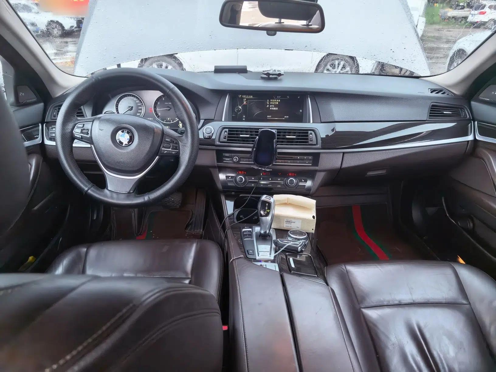 BMW 5 Series 2013 525Li Luxury Model — миниатюра 9