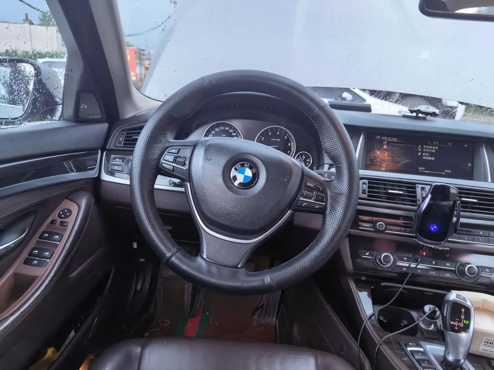 BMW 5 Series 2013 525Li Luxury Model — миниатюра 10