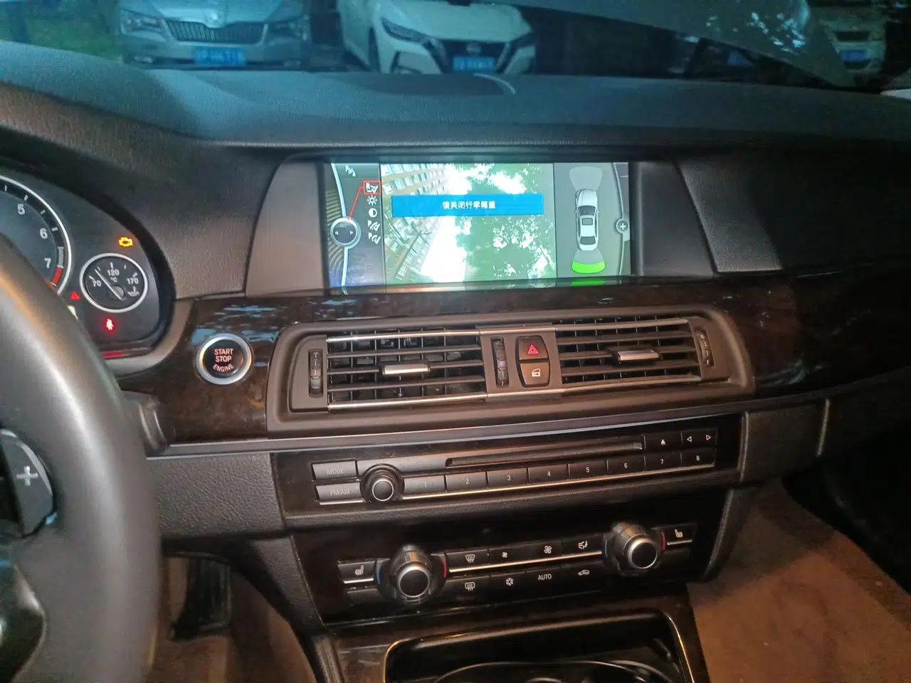 BMW 5 Series 2012 523Li Luxury Model — миниатюра 13