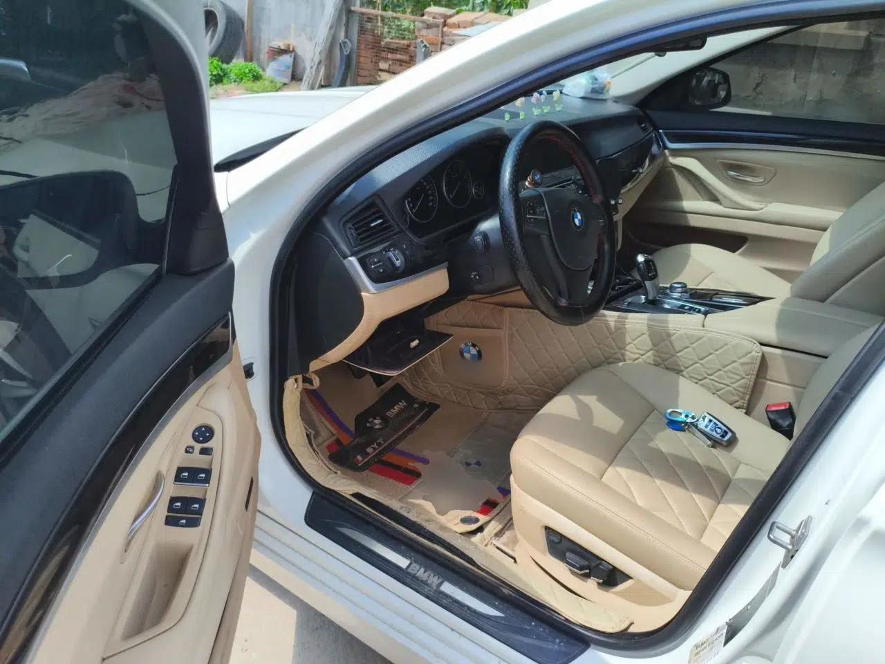 BMW 5 Series 2012 523Li Luxury Model — миниатюра 16