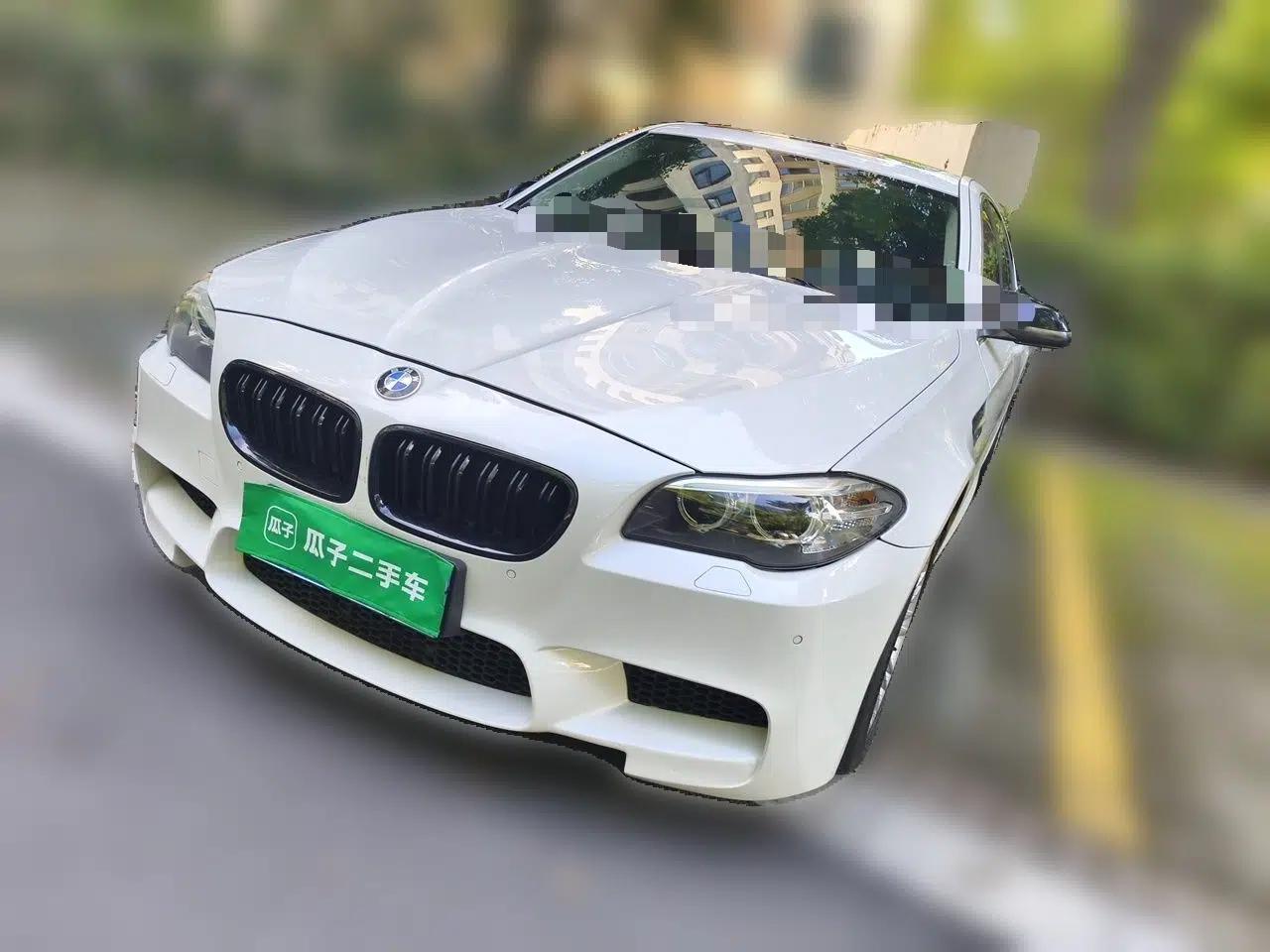 BMW 5 Series 2014 520Li Elegant Model — миниатюра 1