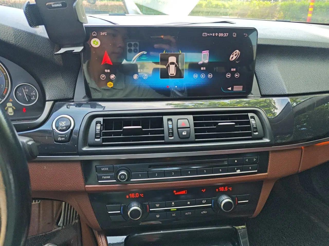 BMW 5 Series 2014 520Li Elegant Model — миниатюра 13