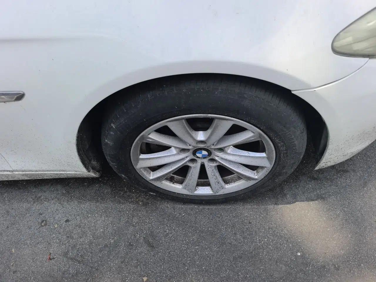 BMW 5 Series 2011 520Li Elegant Model — миниатюра 8