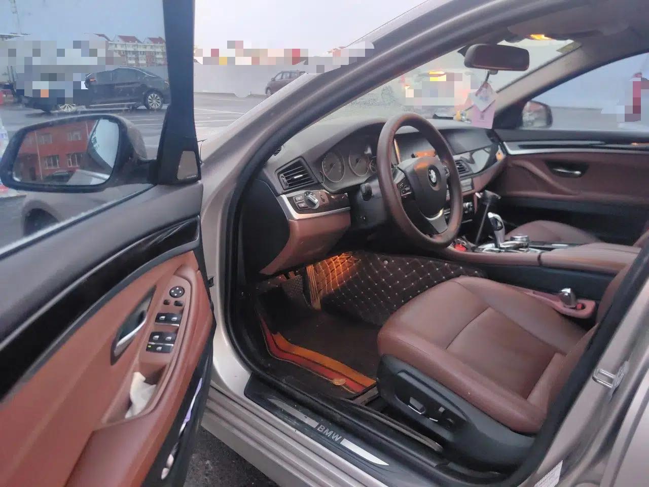 BMW 5 Series 2014 528Li Leading Model — миниатюра 16