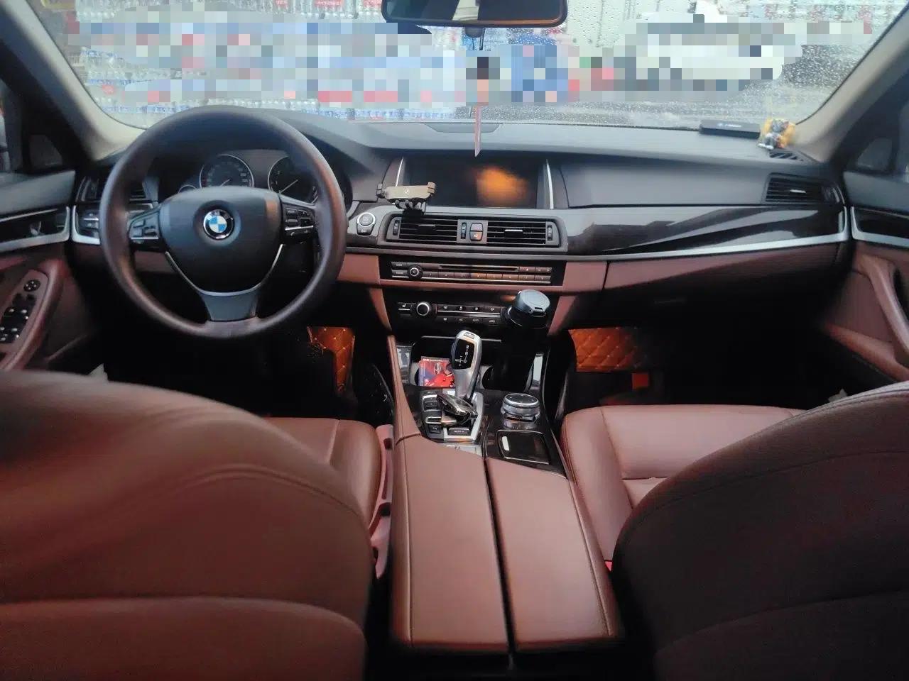 BMW 5 Series 2014 528Li Leading Model — миниатюра 9