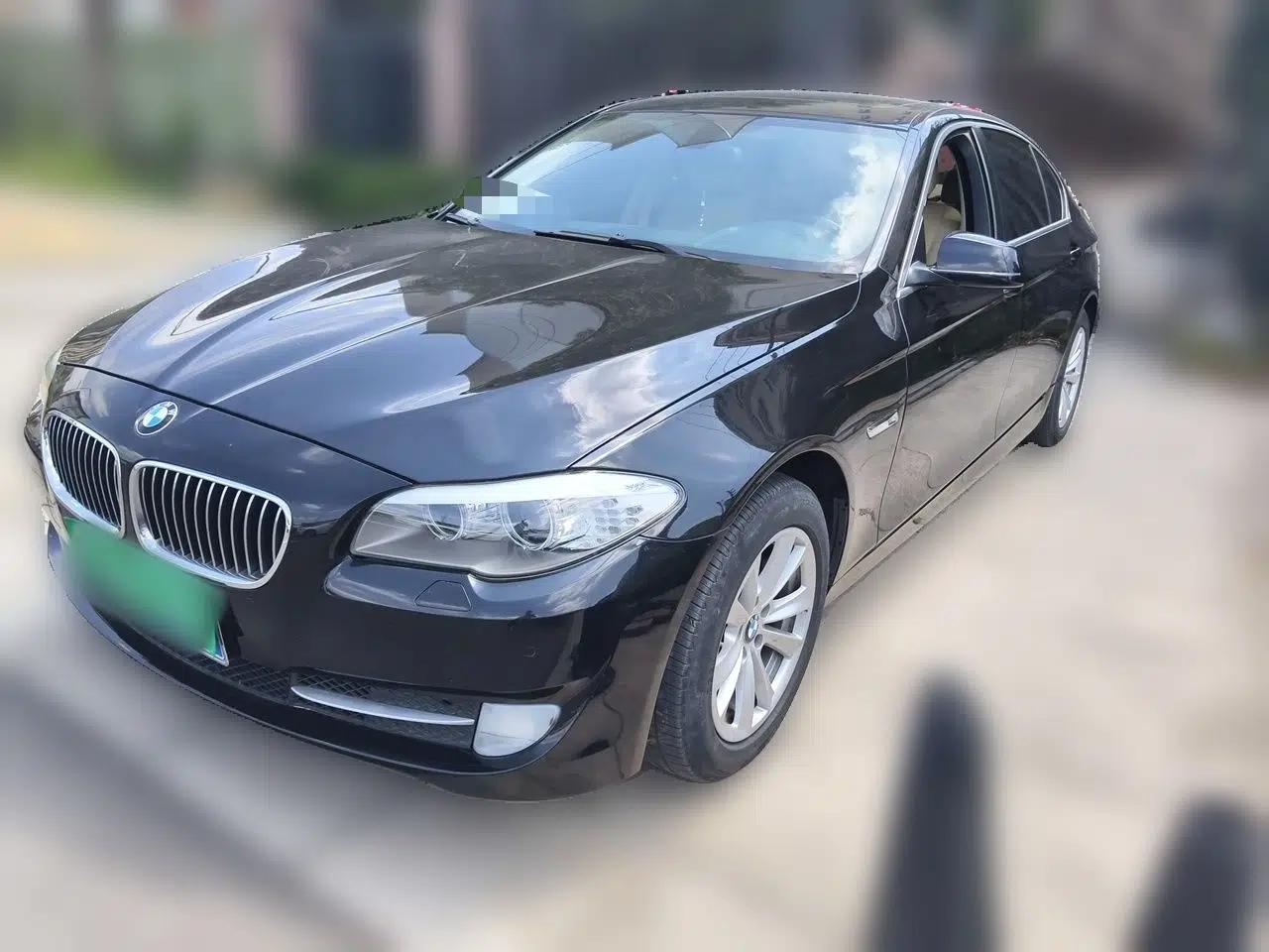 BMW 5 Series 2013 525Li Luxury Model — миниатюра 1