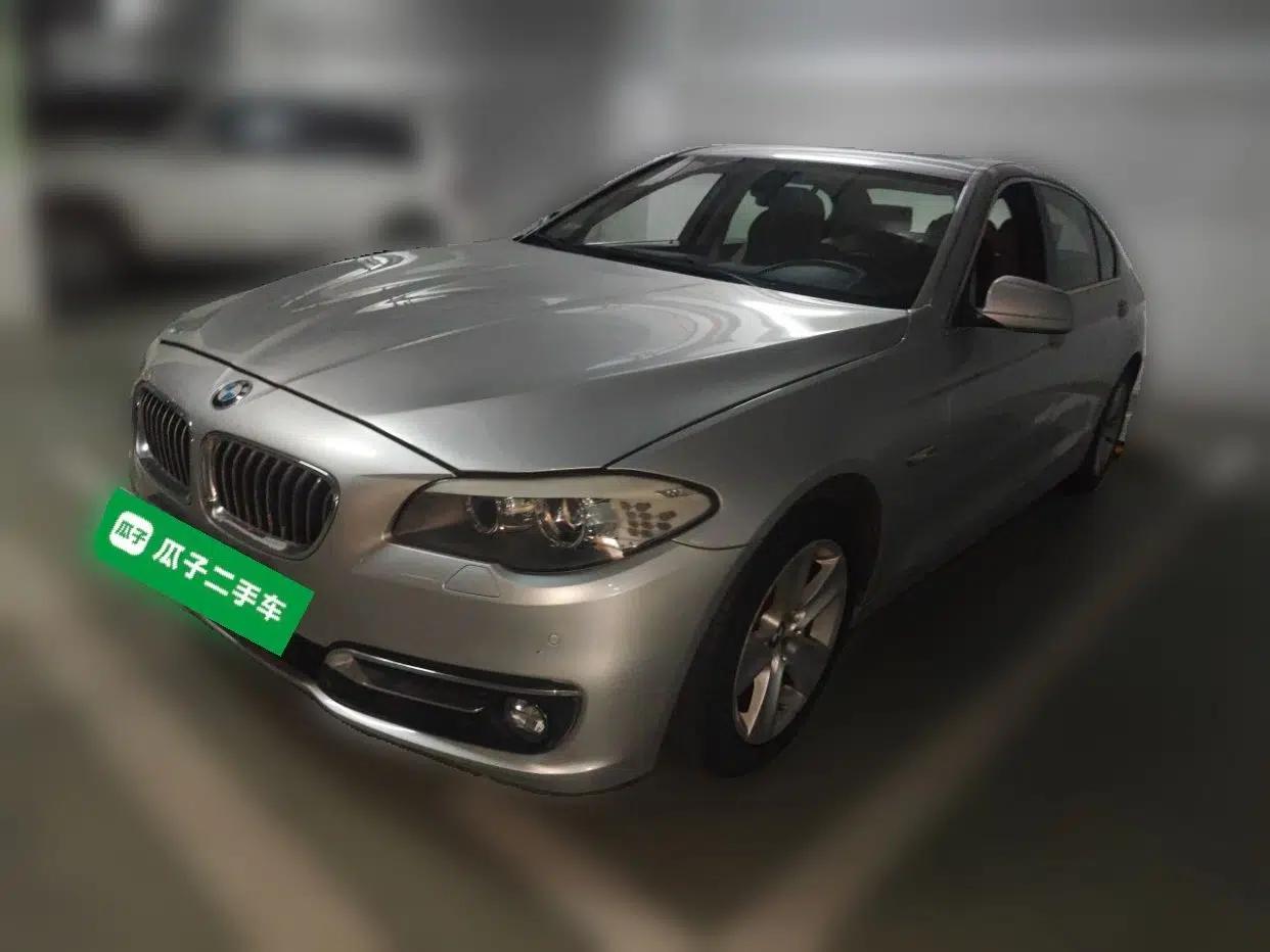 BMW 5 Series 2011 528Li Leading Model — миниатюра 1