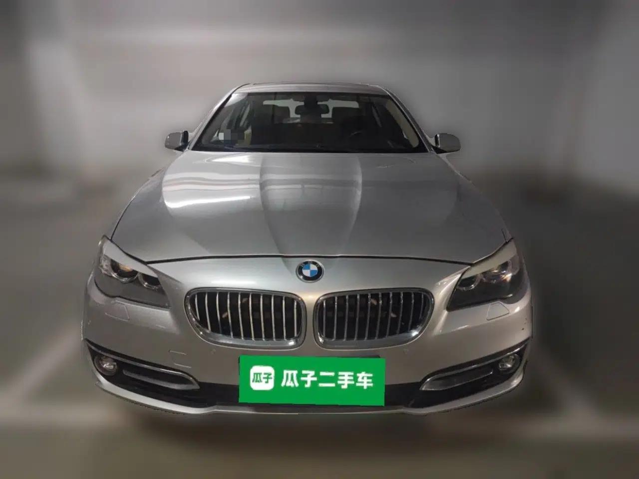 BMW 5 Series 2011 528Li Leading Model — миниатюра 2